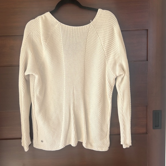 Lululemon V-Neck Sweater - Picture 5 of 5